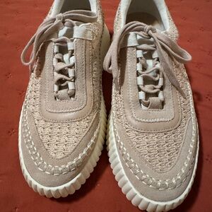 Dolce Vita Beige Textured Women's Sneakers - NWOT